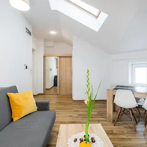 apartamenty-bosacka-wawelofts.krakowhotelspoland.com/